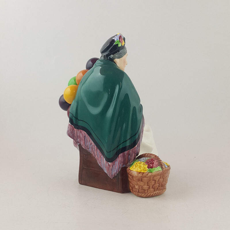 Royal Doulton Figurine - Old Balloon Seller HN1315 - RD 3671