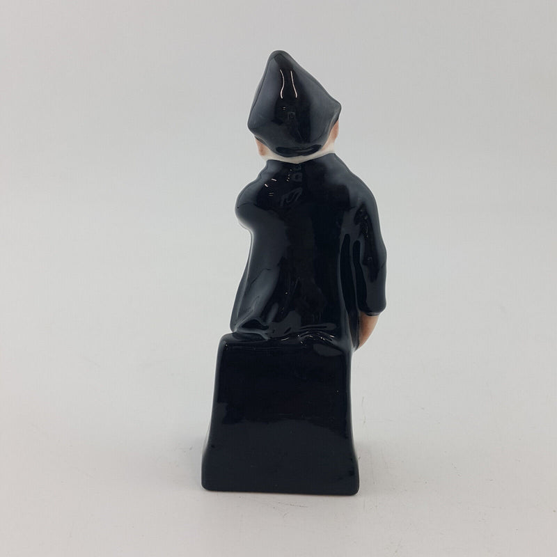 Royal Doulton Dickens Figurine - Pecksniff M43 – RD 1327