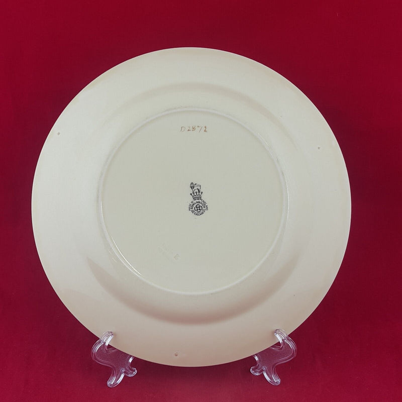 Royal Doulton D2872 Decorative Plate - 7685 RD