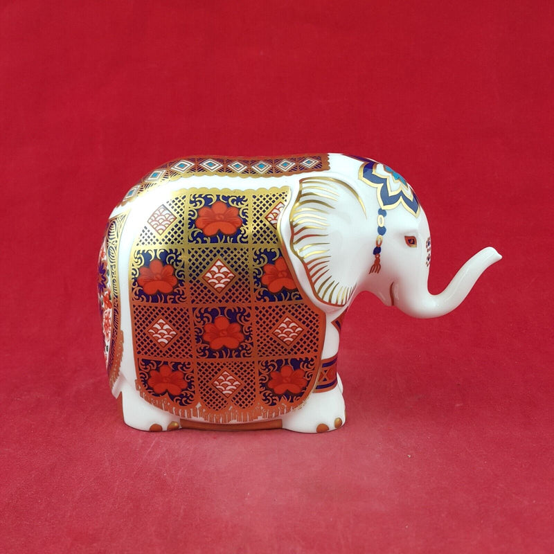 Royal Crown Derby Imari Pattern Small Elephant Gold Stopper - 8474 RCD