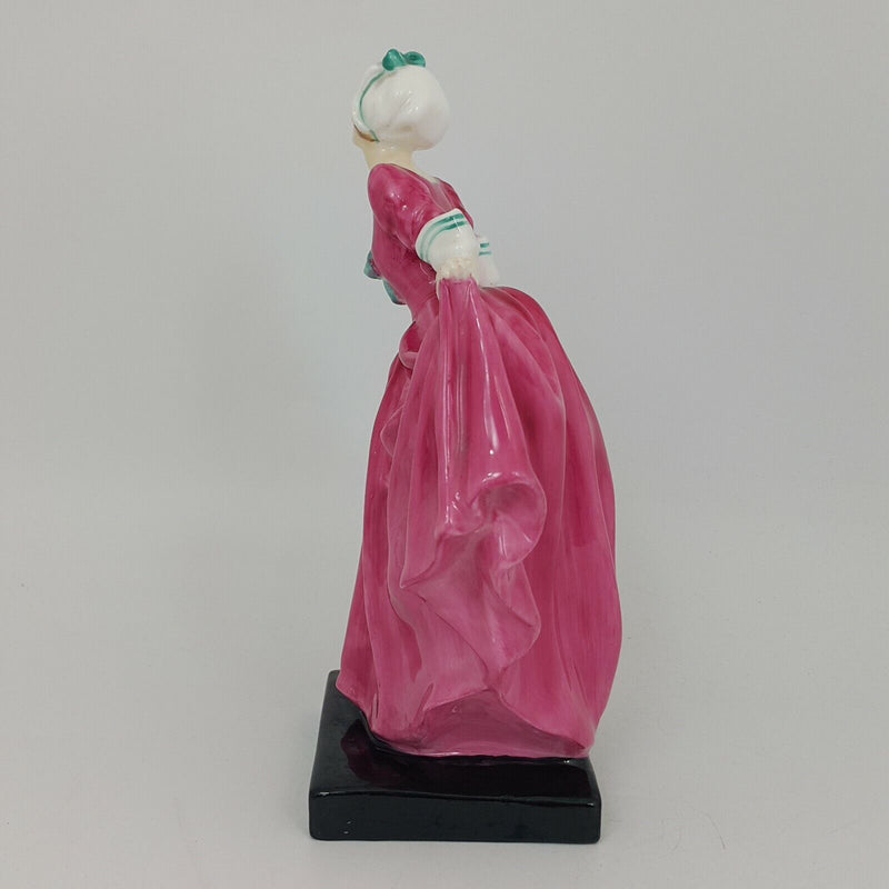 Royal Doulton Figurine Delight HN1772 - 5284 RD