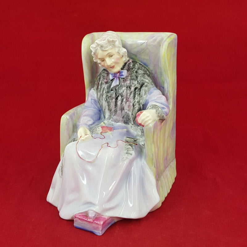 Royal Doulton Figurine HN2023 - Joan -  RD 6145