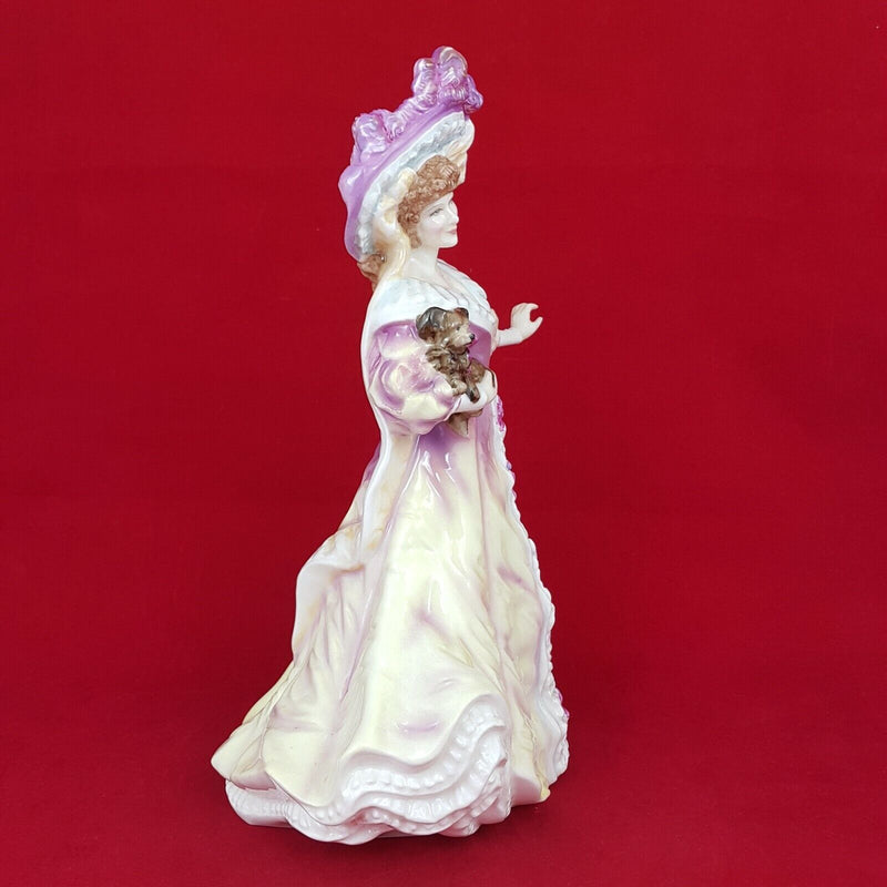 HN3626 Lily Royal Doulton Figurine -  RD 5589