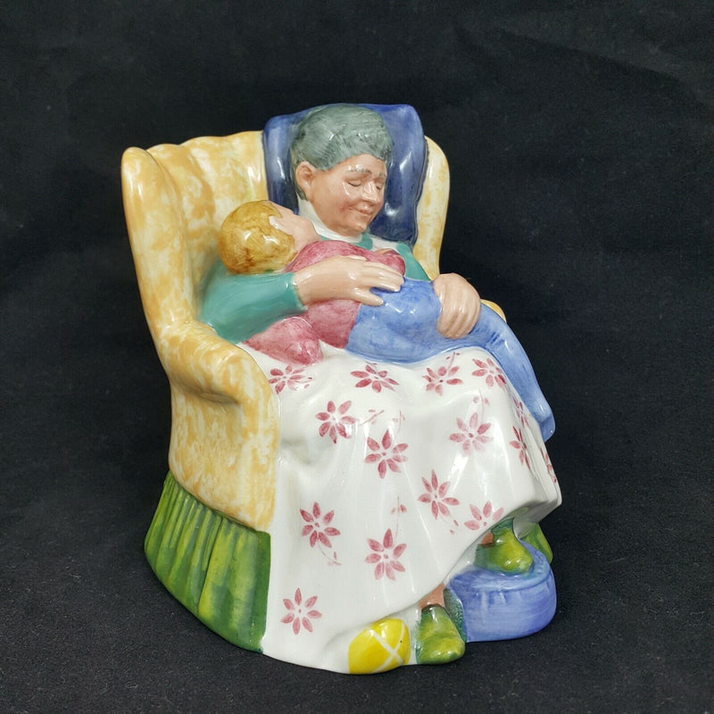 Royal Doulton Figurine HN2380 - Sweet Dreams - 5182 RD