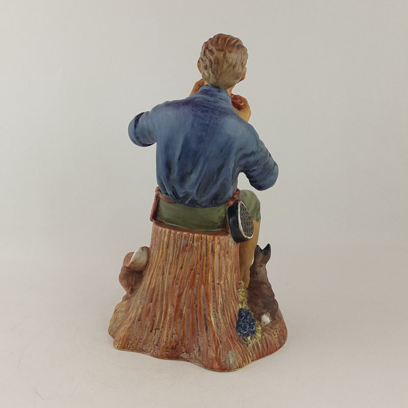 Royal Doulton Figurine HN2283 - Dream Weaver - 6933 RD