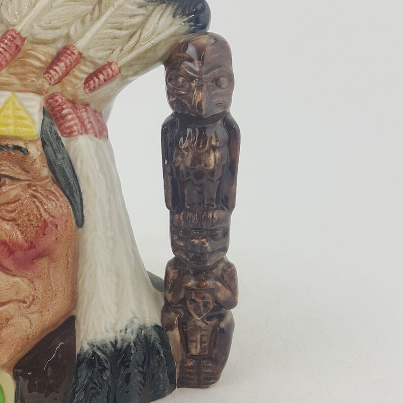 Royal Doulton Character Jug Large - North American Indian D6611 – 8105 RD