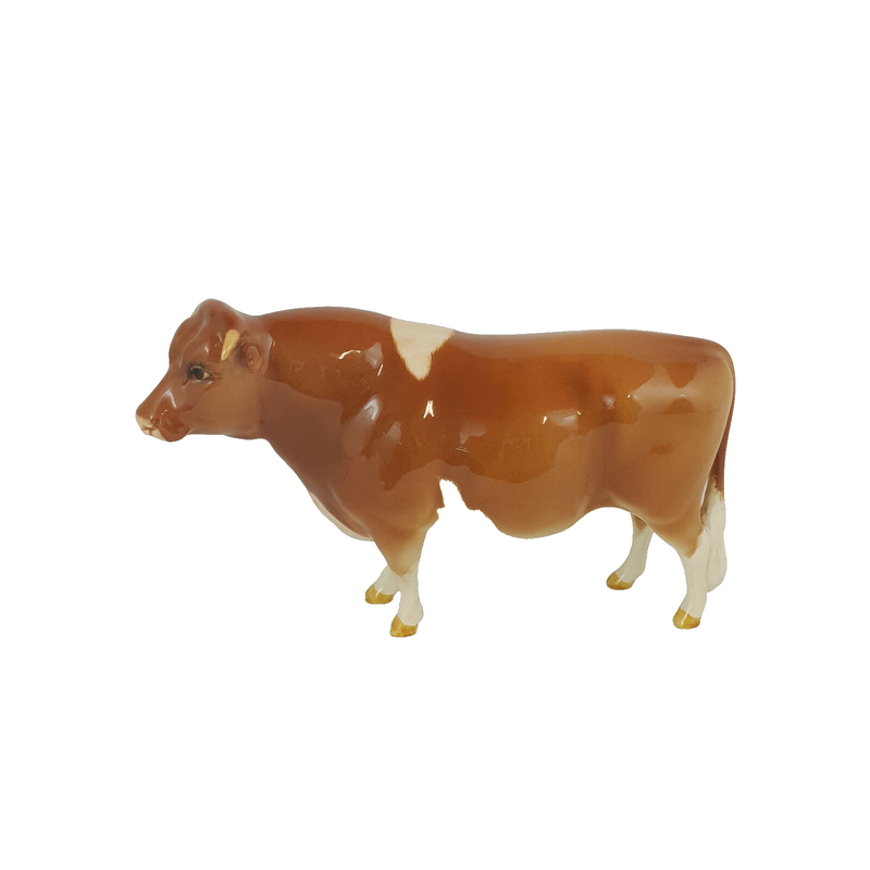 Beswick - Guernsey Bull CH. Sabrina's Sir Richmond 14th 1451 - 394 BSK