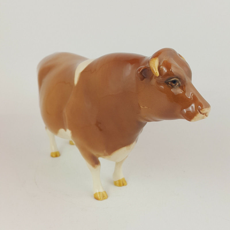 Beswick - Guernsey Bull CH. Sabrina's Sir Richmond 14th 1451 - 394 BSK