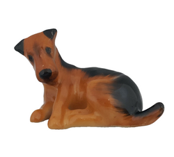 Royal Doulton Figurine Airedale Terrier Lying K5 - Minor Crack