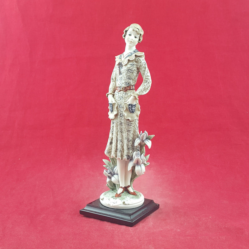 Florence Giuseppe Armani Figurine - Iris 0353C (rare) - OP 3359