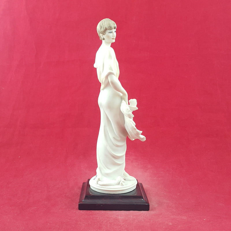 Florence Giuseppe Armani Figurine - Romantic Evening 0630F (rare) - OP 3361