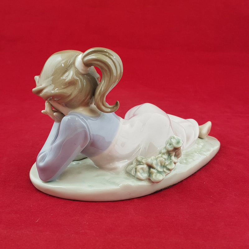 Lladro - Playful Friends 5609 - L/N 1031