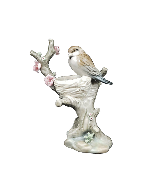 Lladro Figurine Bird In A Nest Model 1299 - Damaged