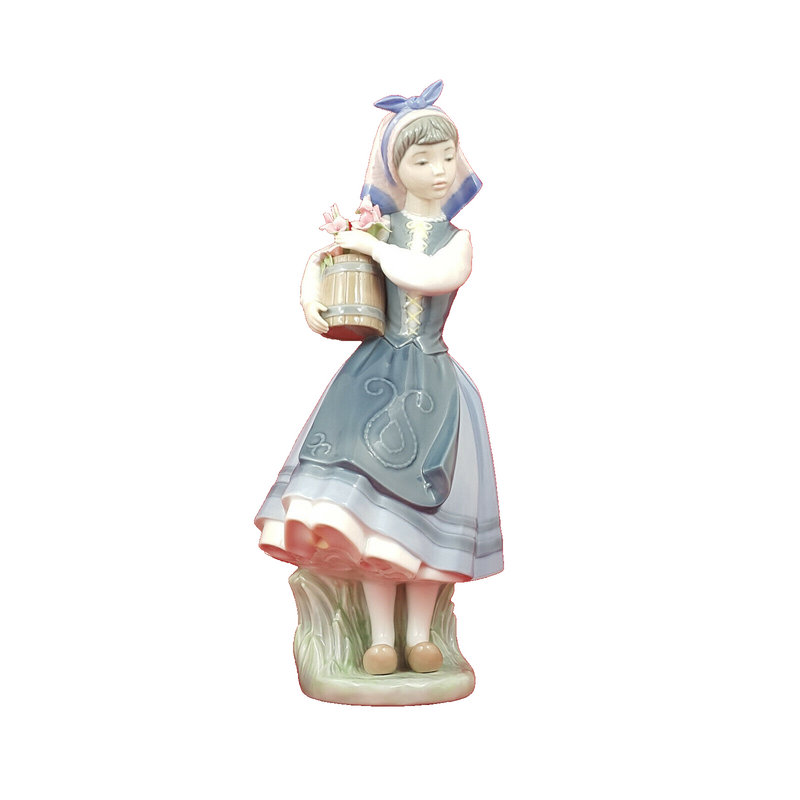 Lladro Figurine 1416 - From My Garden - Dutch Girl with Flower Pot - 178 L/N