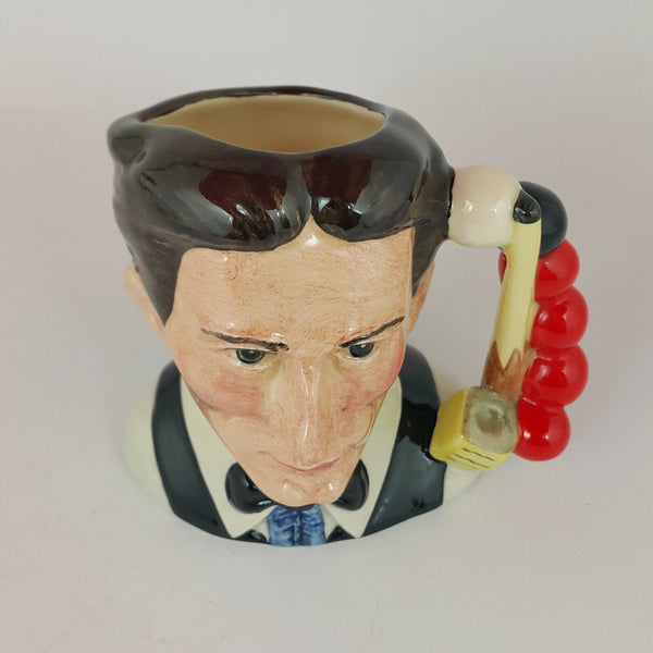 Royal Doulton Character Jug Small – Snooker Player D6879 – 476 RD