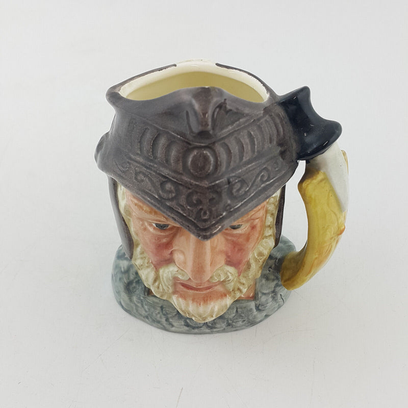 Royal Doulton Character Jug Small - Gladiator D6553 – RD 1523