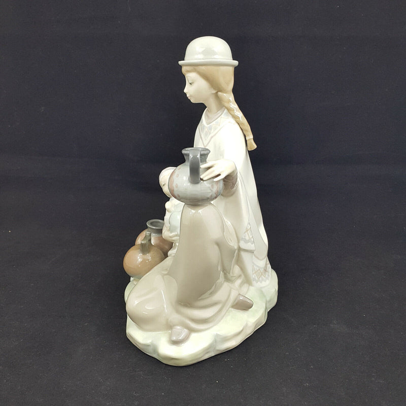 Large Lladro Figurine - Peruvian Girl with Baby  Porcelain 4822 DV - L/N