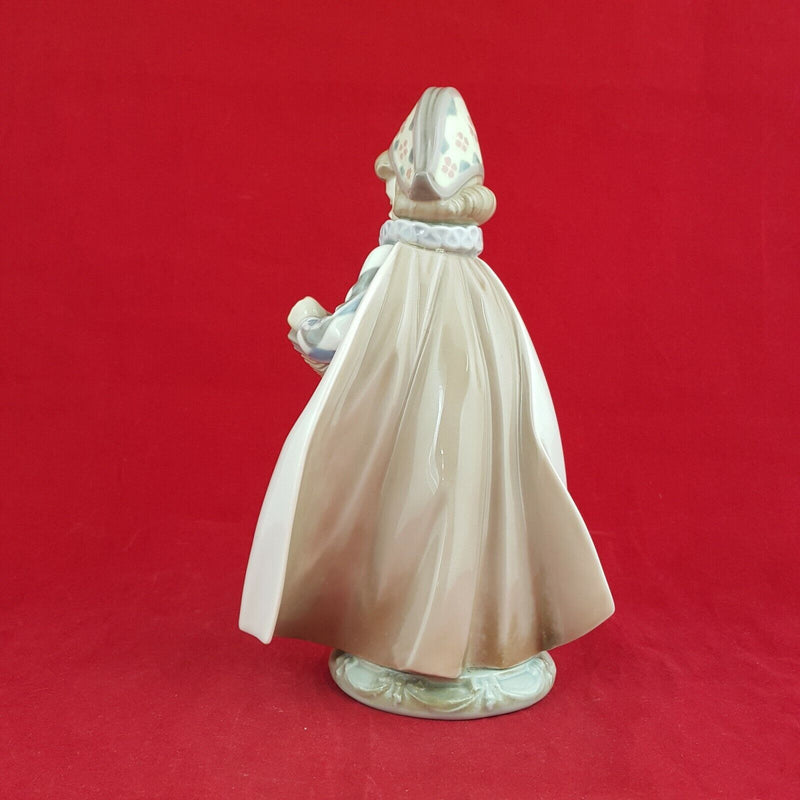 Lladro - Concertina 5695 (restored neck)  6018 Porcelain  collectible L/N