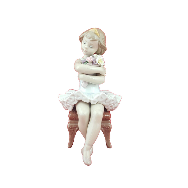 Lladro Figurine 6763 - First Performance - 7698 L/N