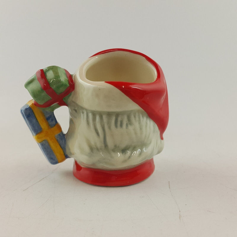 Royal Doulton Tiny Character Jug D7020 Santa Claus - RD 8614