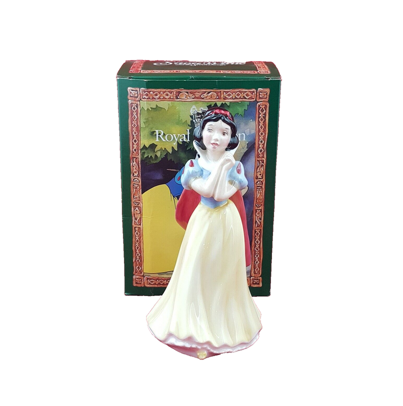 Royal Doulton Snow White & The Seven Dwarfs Snow White SW9 - 8662 RD