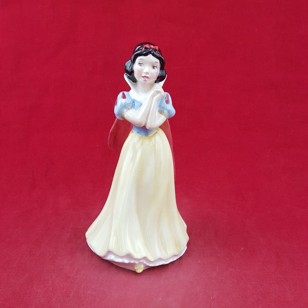 Royal Doulton Snow White & The Seven Dwarfs Snow White SW9 - 8662 RD