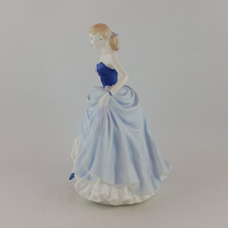 Royal Doulton Figurine HN4532 Susan Boxed & CoA - 8937 RD