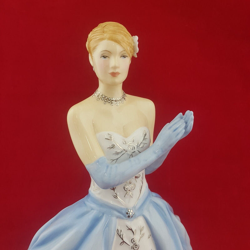 Royal Doulton Figure Of The Year Catherine HN5586 Boxed & CoA - RD 8931