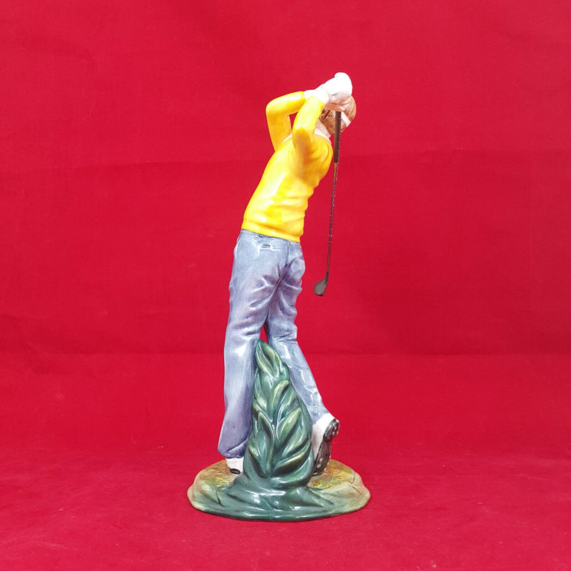 Royal Doulton Figurine - Teeing Off - HN3276 with Box