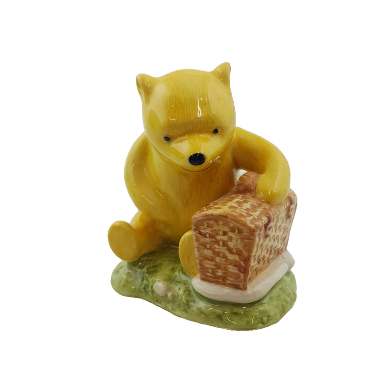 Royal Doulton - Winnie The Pooh And The Fair Sized Basket WP19 - RD 2895