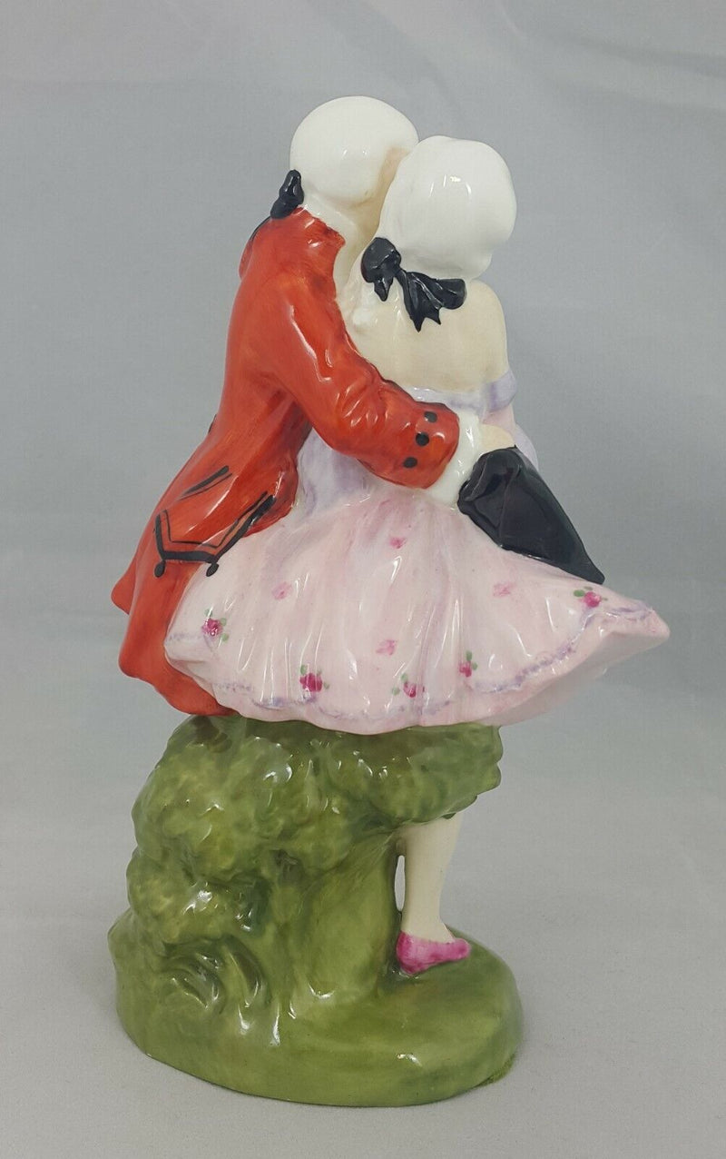 Royal Doulton Figurine The Perfect Pair HN581