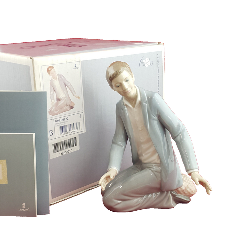 Lladro - Caring Father 6972 (Boxed) - L/N 2100