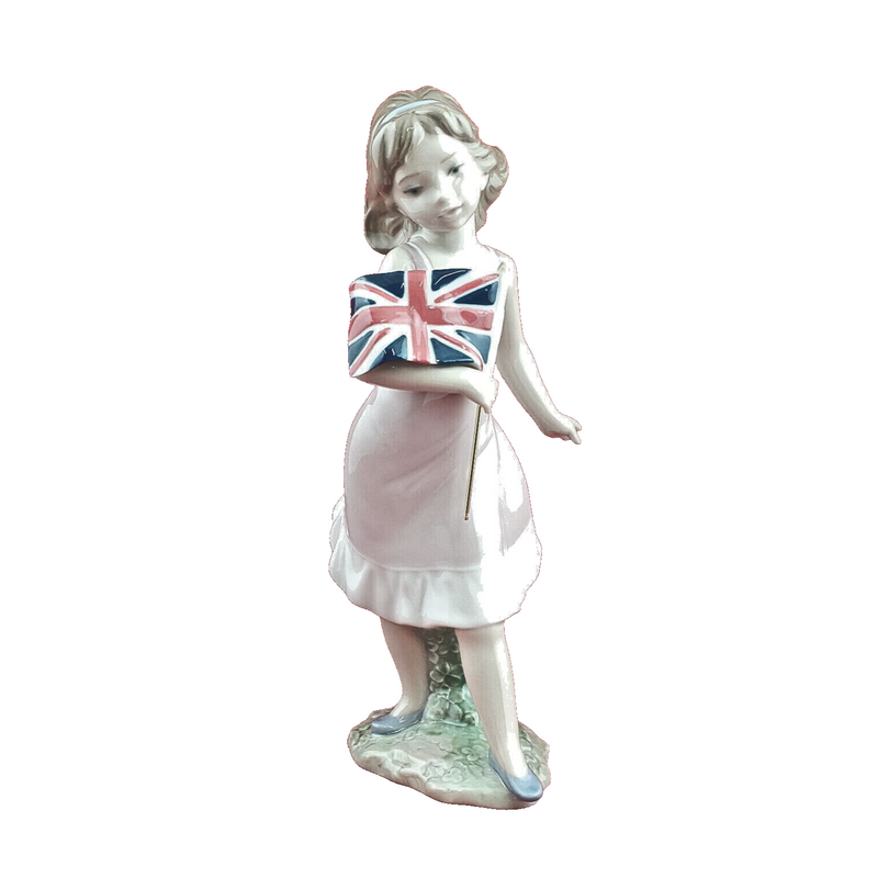 Lladro - Pride Of Your Kingdom 8604 (Boxed) - L/N 2101