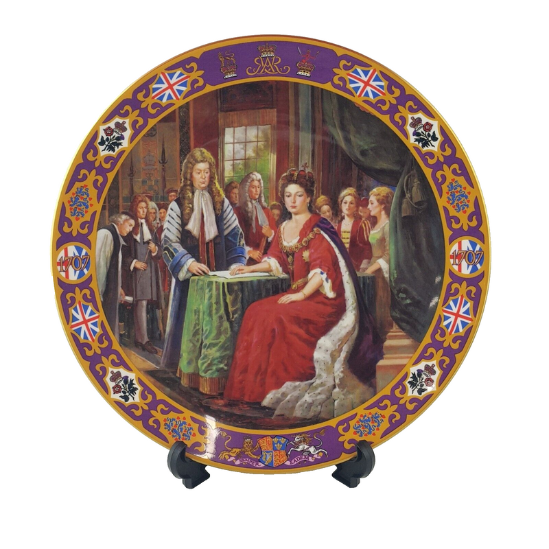 Royal Doulton PN162 Kings & Queens of The Realm Queen Anne Decorative Plate - 87