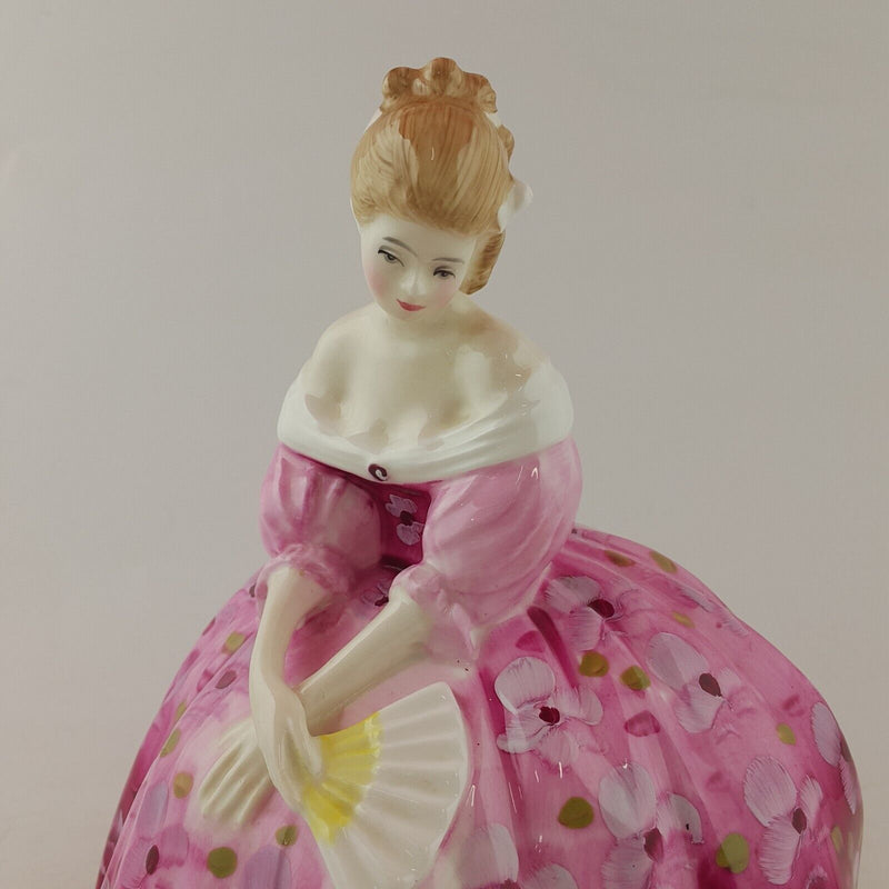 Royal Doulton Figurine HN2471 Victoria - 9099 RD