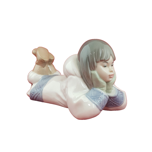 Lladro Nao Figurine - Dreaming On Ice 1298 | Eskimo Girl