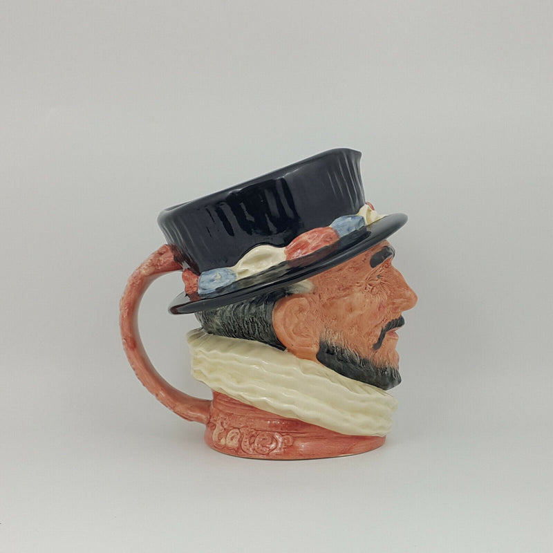 Royal Doulton Character Jug Beefeater ER D6206 – Large