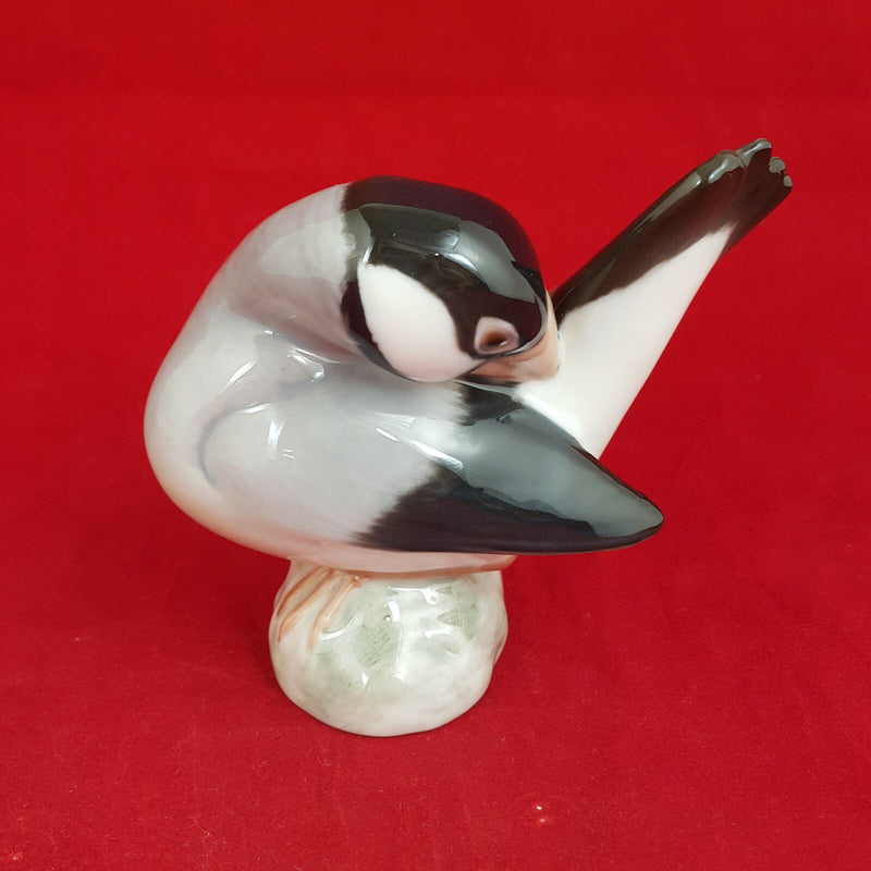 Royal Copenhagen B & G - Sleeping Ricebird / Chaffinch Bird 2361 - 390 RCH