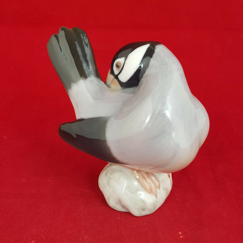 Royal Copenhagen B & G - Sleeping Ricebird / Chaffinch Bird 2361 - 390 RCH