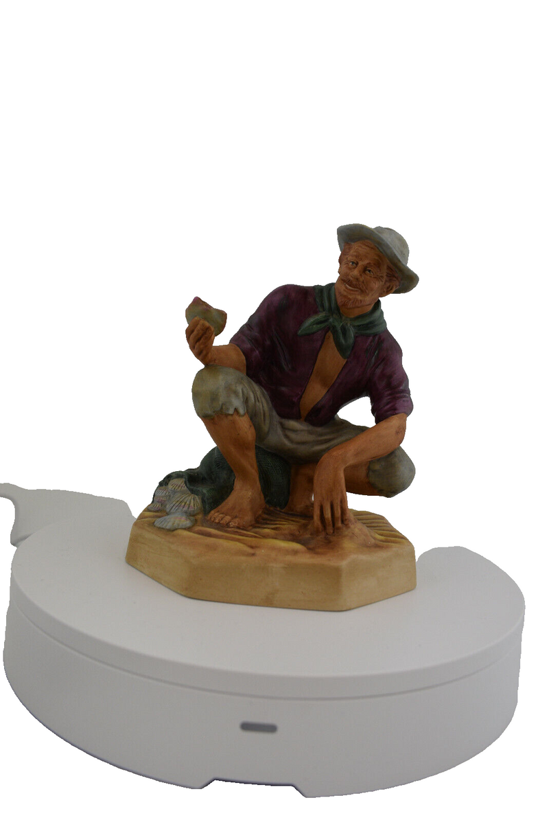 Royal Doulton Figurine Beachcomber HN2487