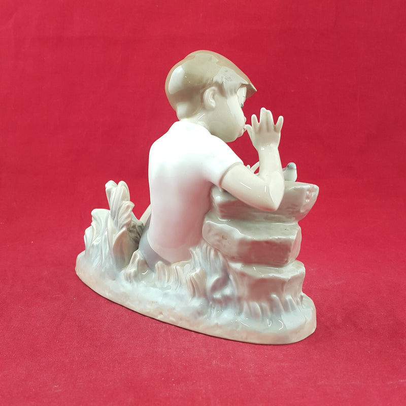 Lladro Figurine - Pleasant Encounter | Boy With A Bird 4858 - L/N 3622