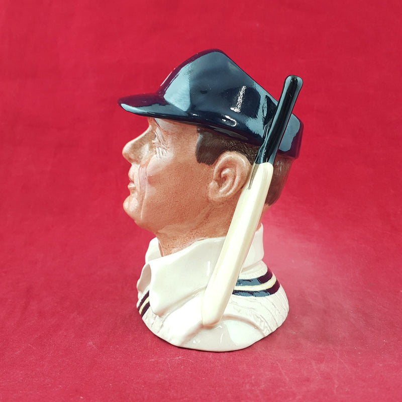 Royal Doulton Character Jug Small - Hampshire Cricketer D6739 - RD 3086