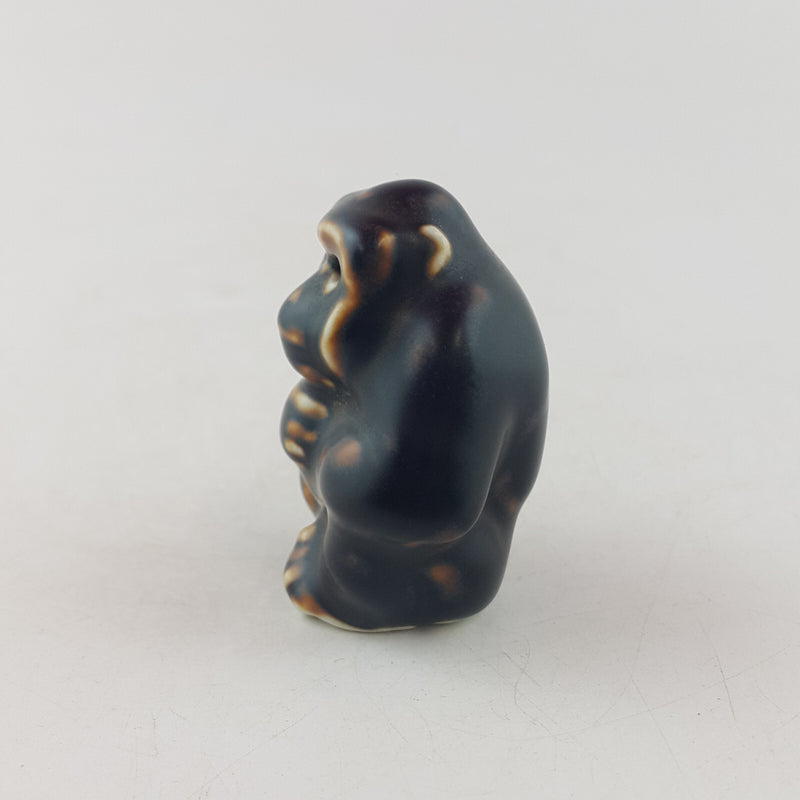Royal Copenhagen - Monkey Sitting 20219 - RCH 2306