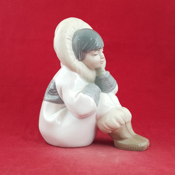 Lladro Nao Figurine - Arctic Dreams | Eskimo Girl 1397
