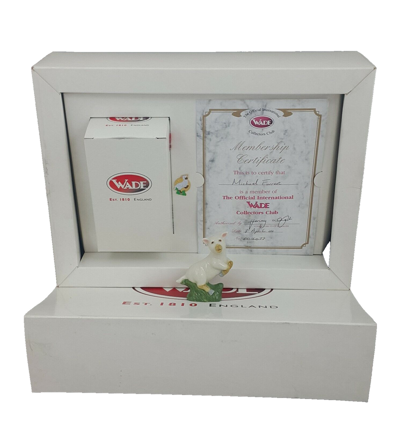 Wade Leaping Lamb with Badge - Box & Membership Certificate
