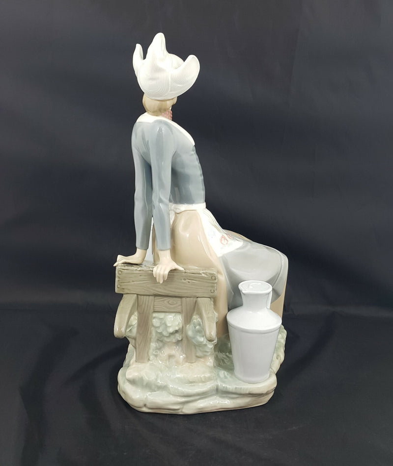 Lladro Figurine 4979 Milkmaid with Wheelbarrow - Dutch Woman