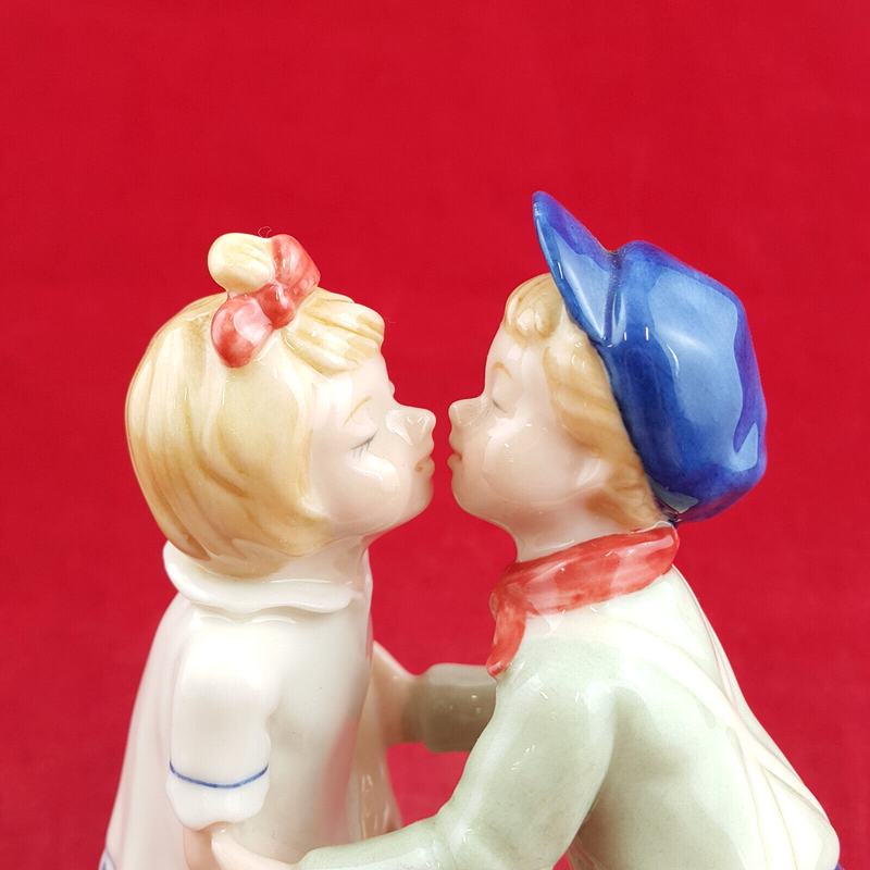 Royal Copenhagen Figurine - The Swineherd - RCH 2043
