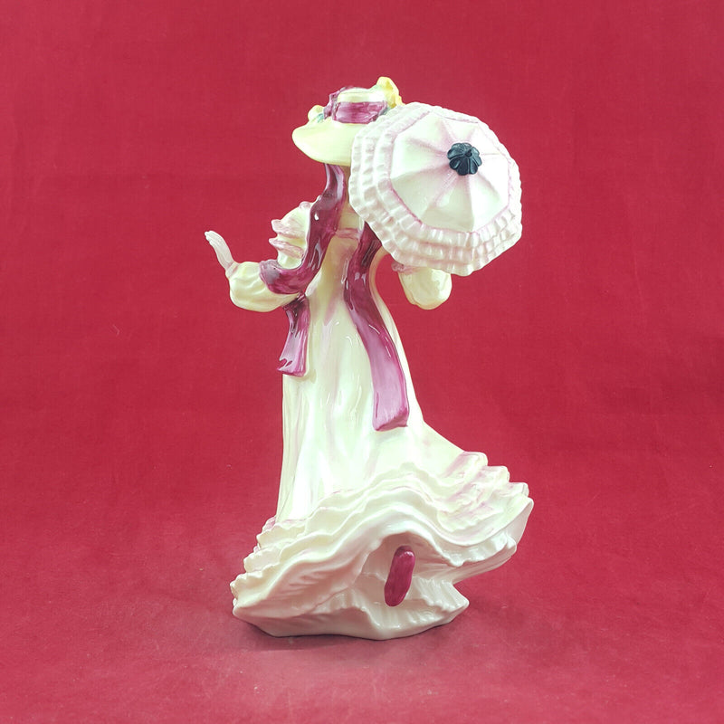 Royal Doulton Figurine - Springtime HN3477 - RD 3427