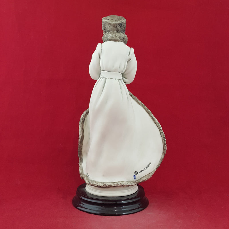 Florence Giuseppe Armani Figurine - December Magic 1573C (rare)