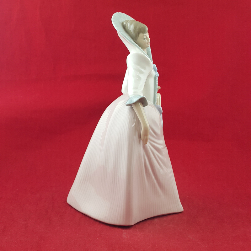 Lladro Nao Figure - Sweet Spring 1251 - L/N 3159